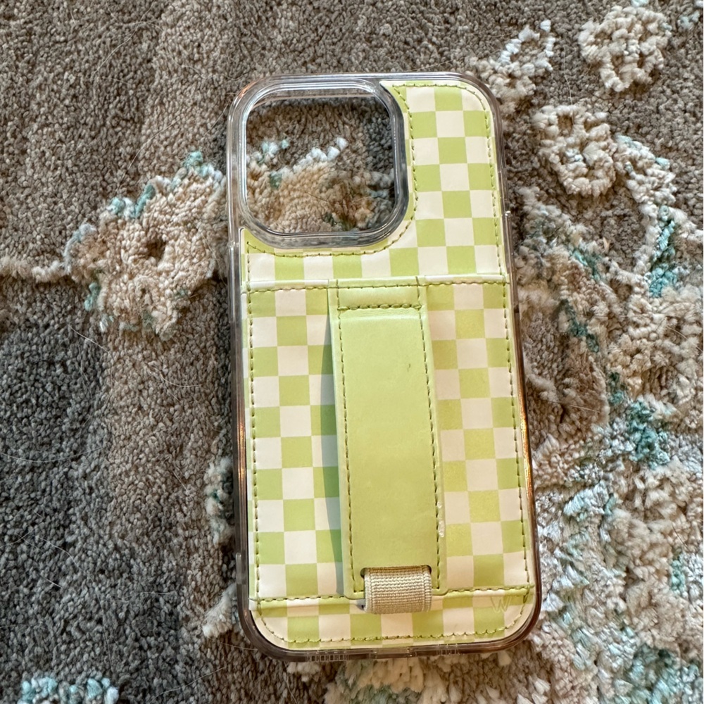 Walli iPhone 14 Pro Lime Light